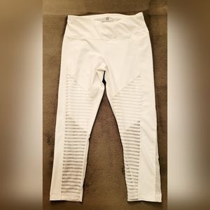 90 Degree White Mesh Leggings Size S